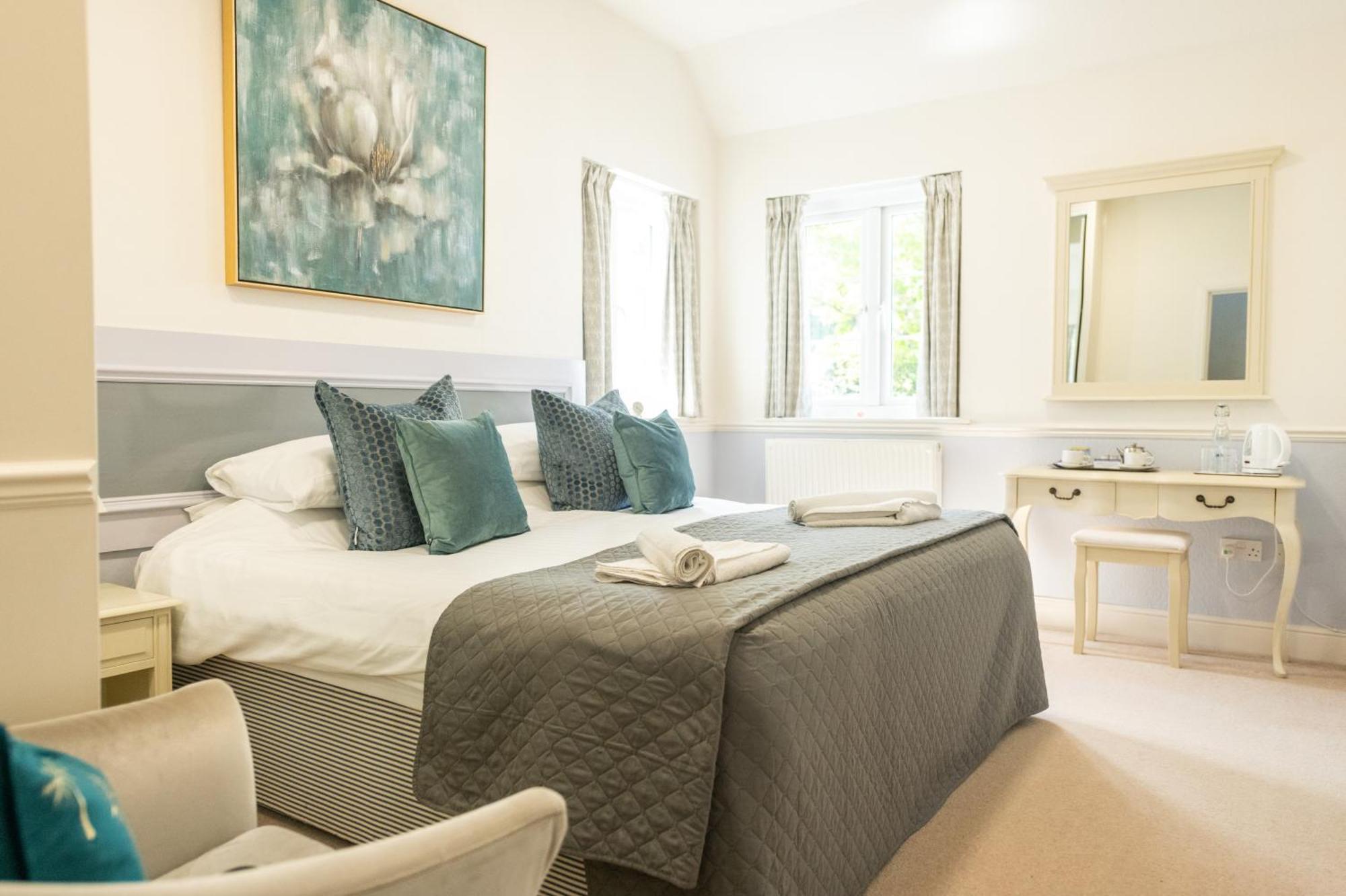 Hotel The Woodlands 3*